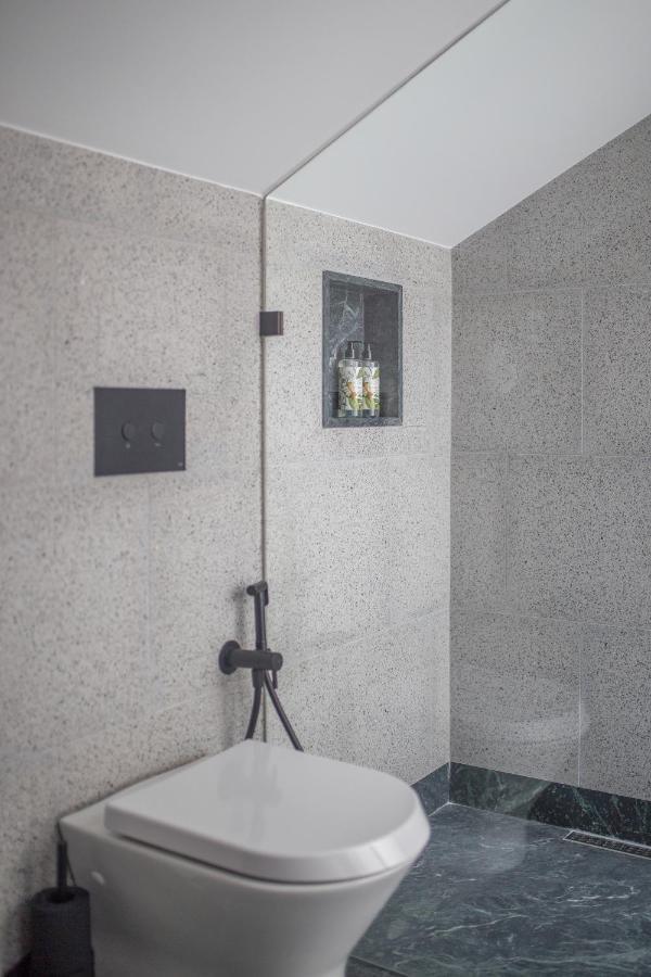 62 Design House
