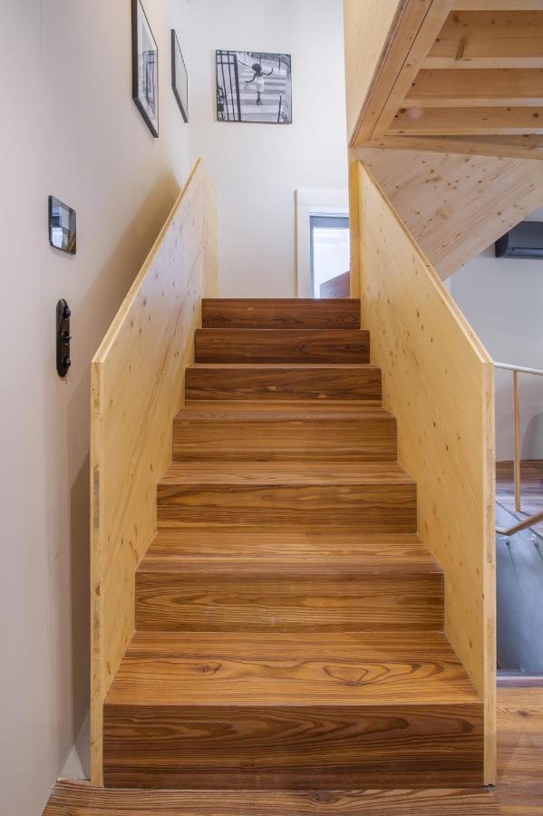 62 Design House *