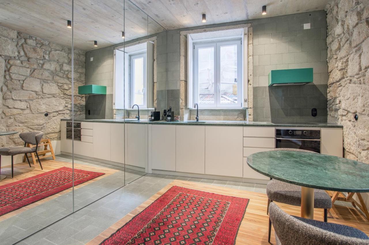 62 Design House Apartment