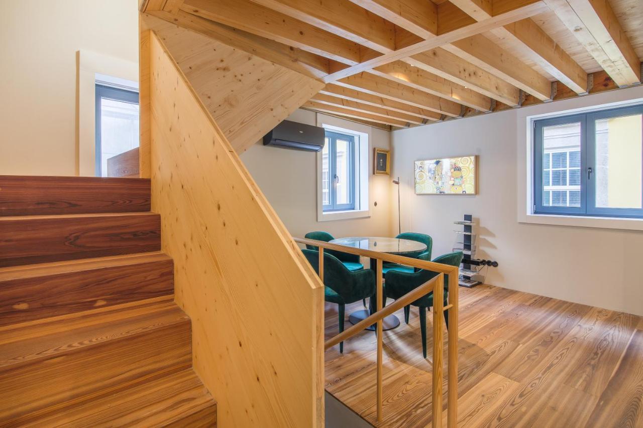 62 Design House