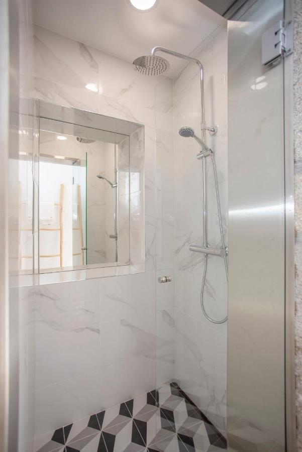 Liiiving In - Downtown Spacious Holiday home