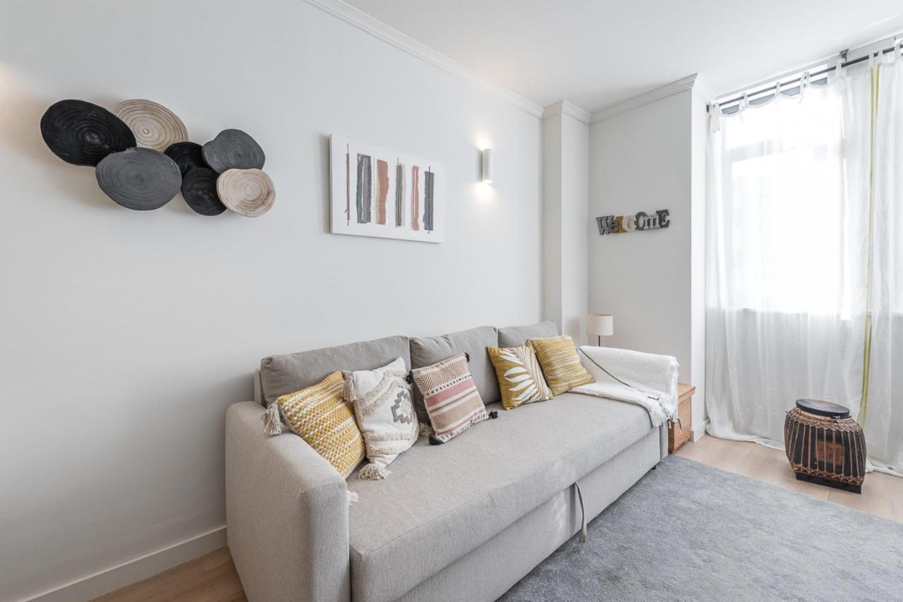 Guestready - From The Inside *