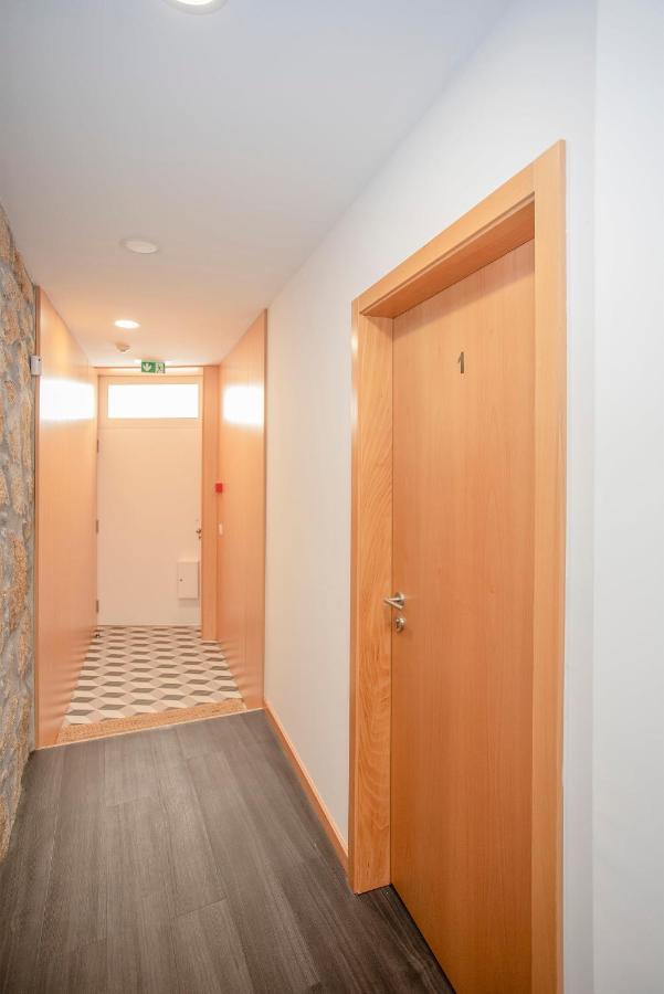 Liiiving In - Downtown Spacious Porto