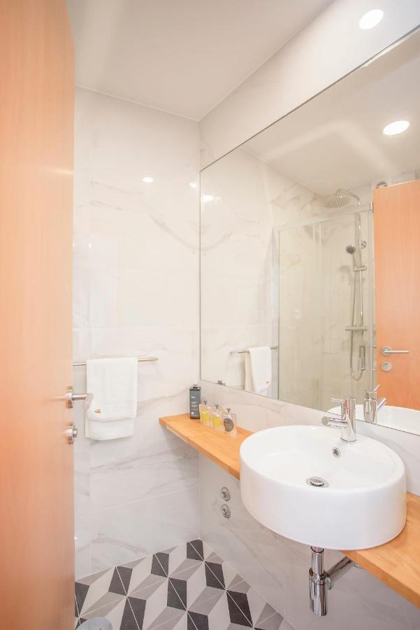 Liiiving In - Downtown Spacious Casa de Férias Porto