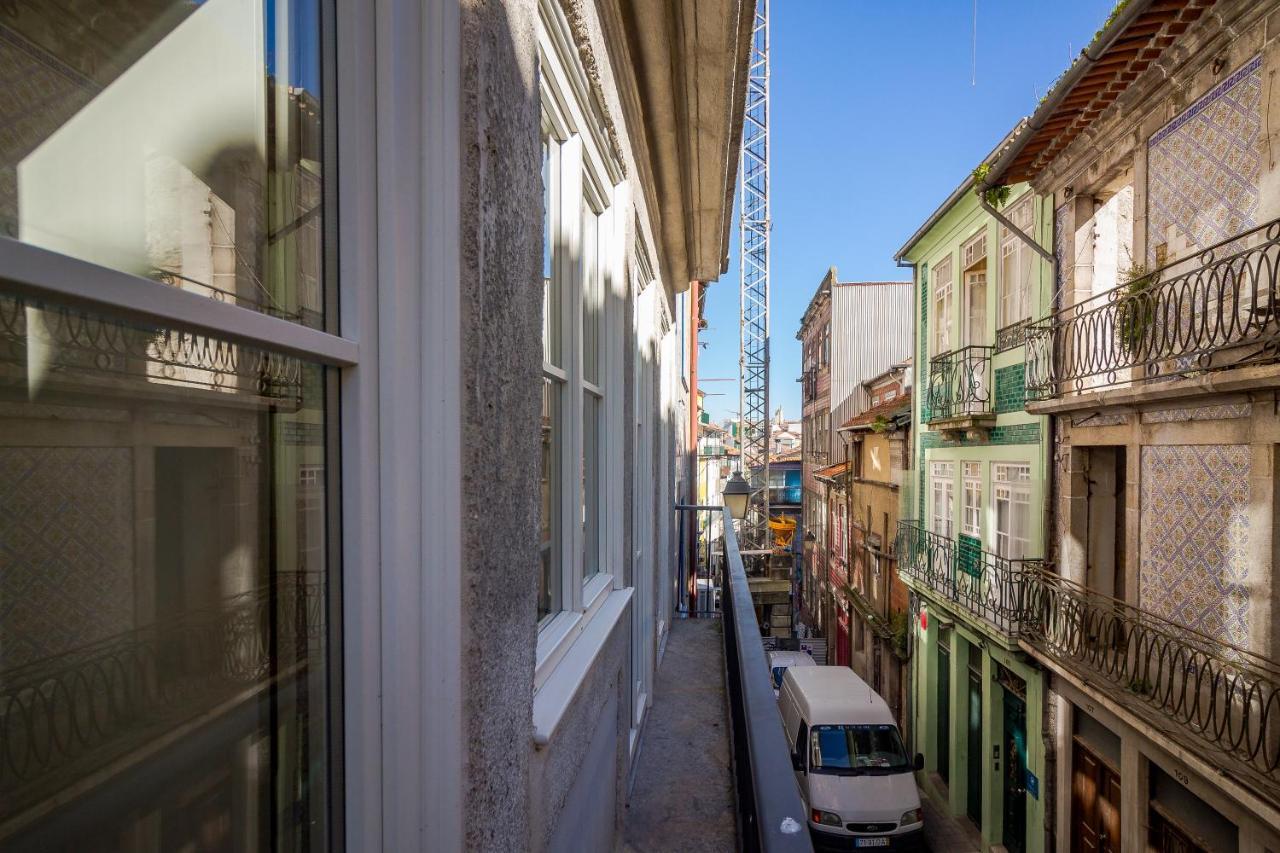 Youropo - The Tower * Porto