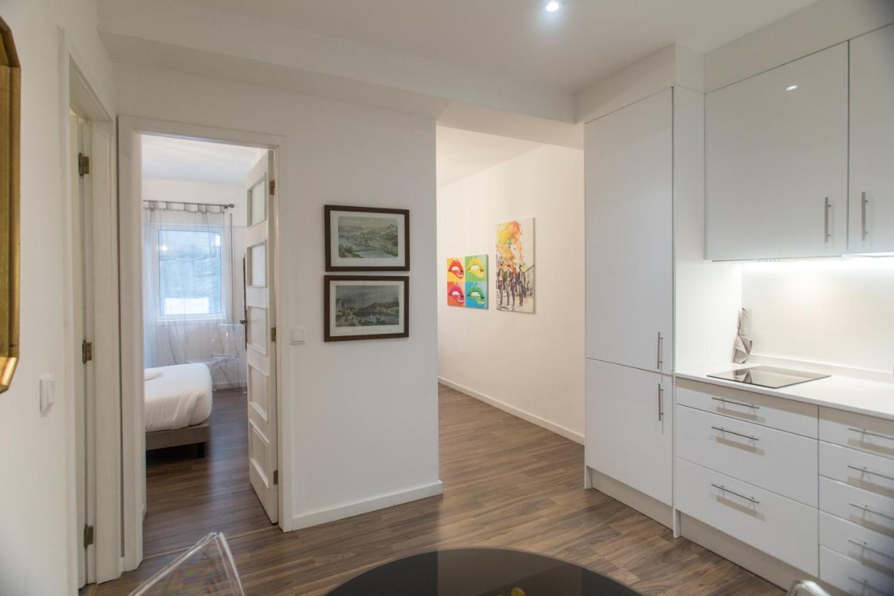 Apartment Almada & Porto