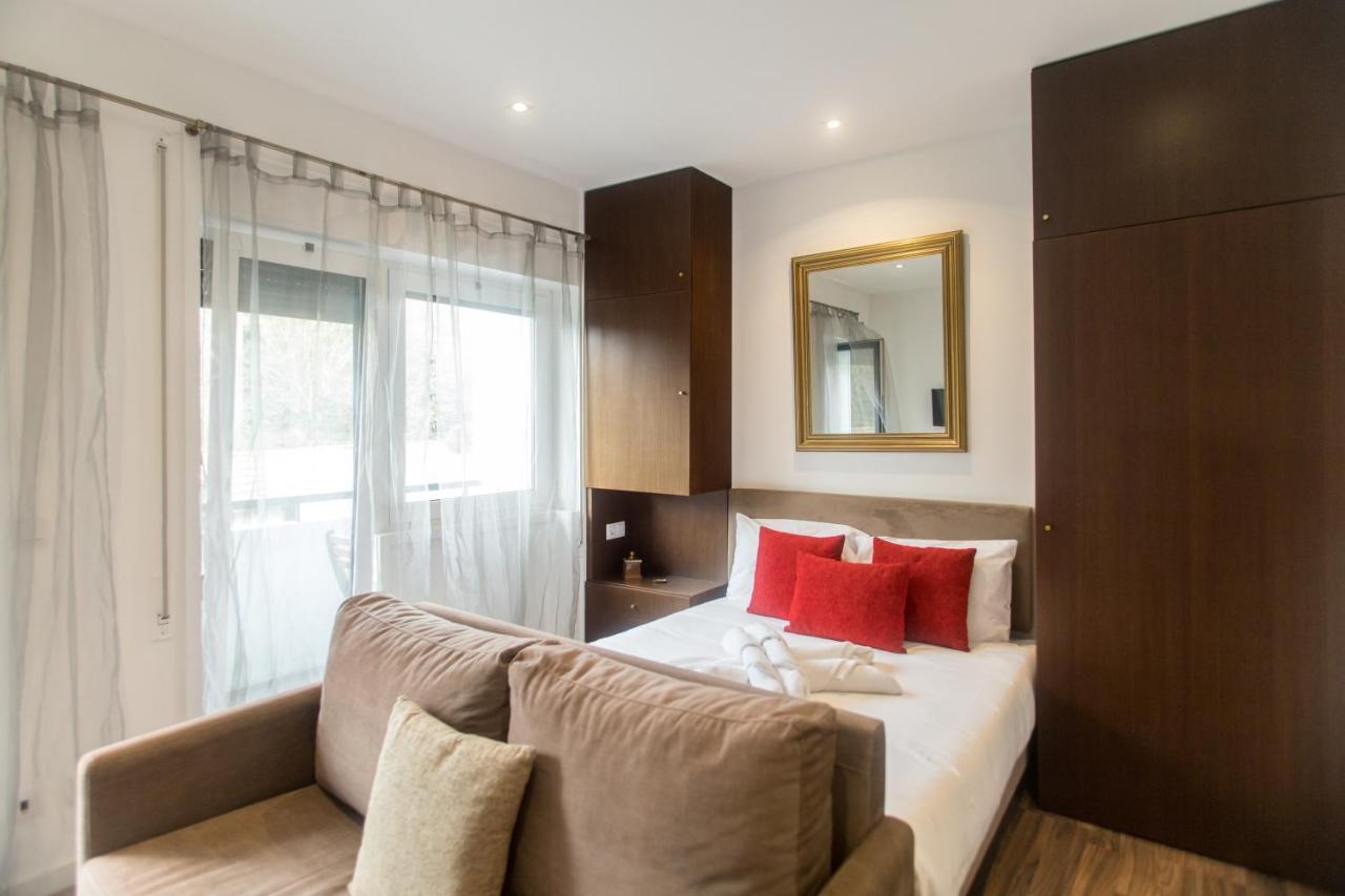 Apartment Almada & Porto
