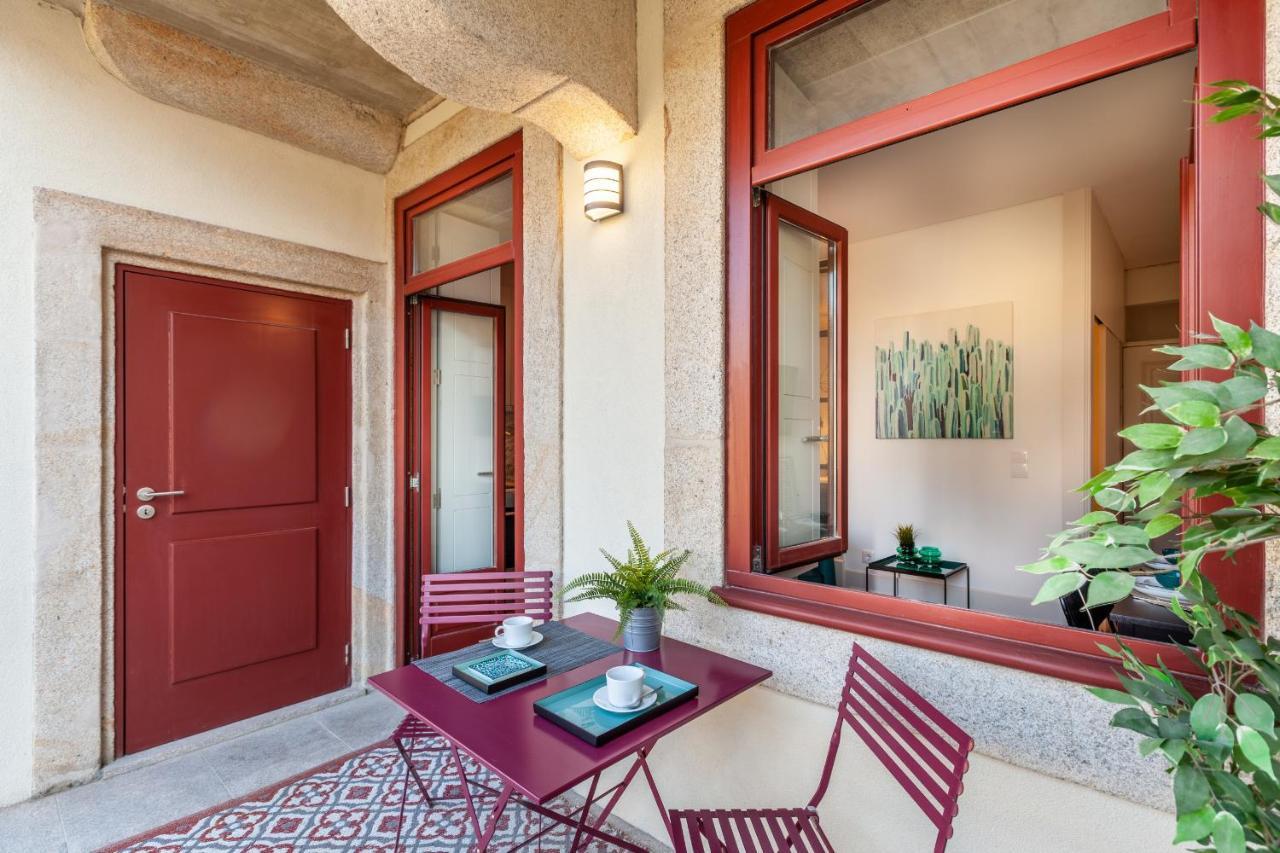 Josephine Apartment *