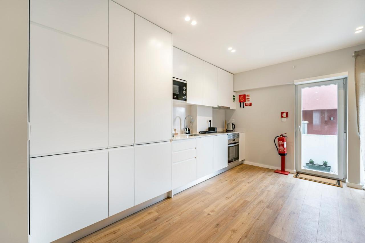 Nomad's Sunny Firmeza - 2bed Apartment