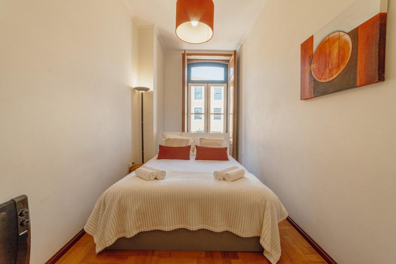 Downtown Flores Duplex By Homing Apartment