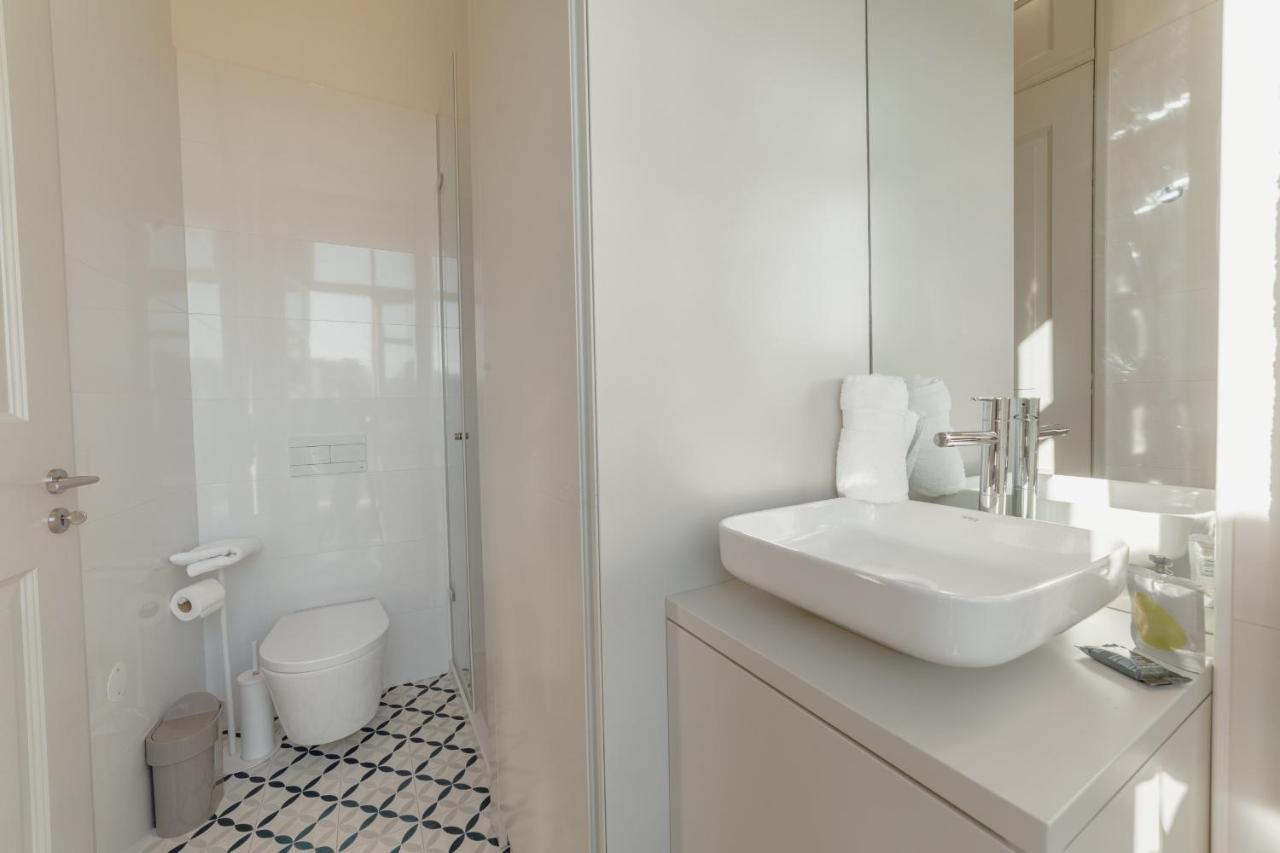 Apartment Downtown Deluxe Duplex By Homing *