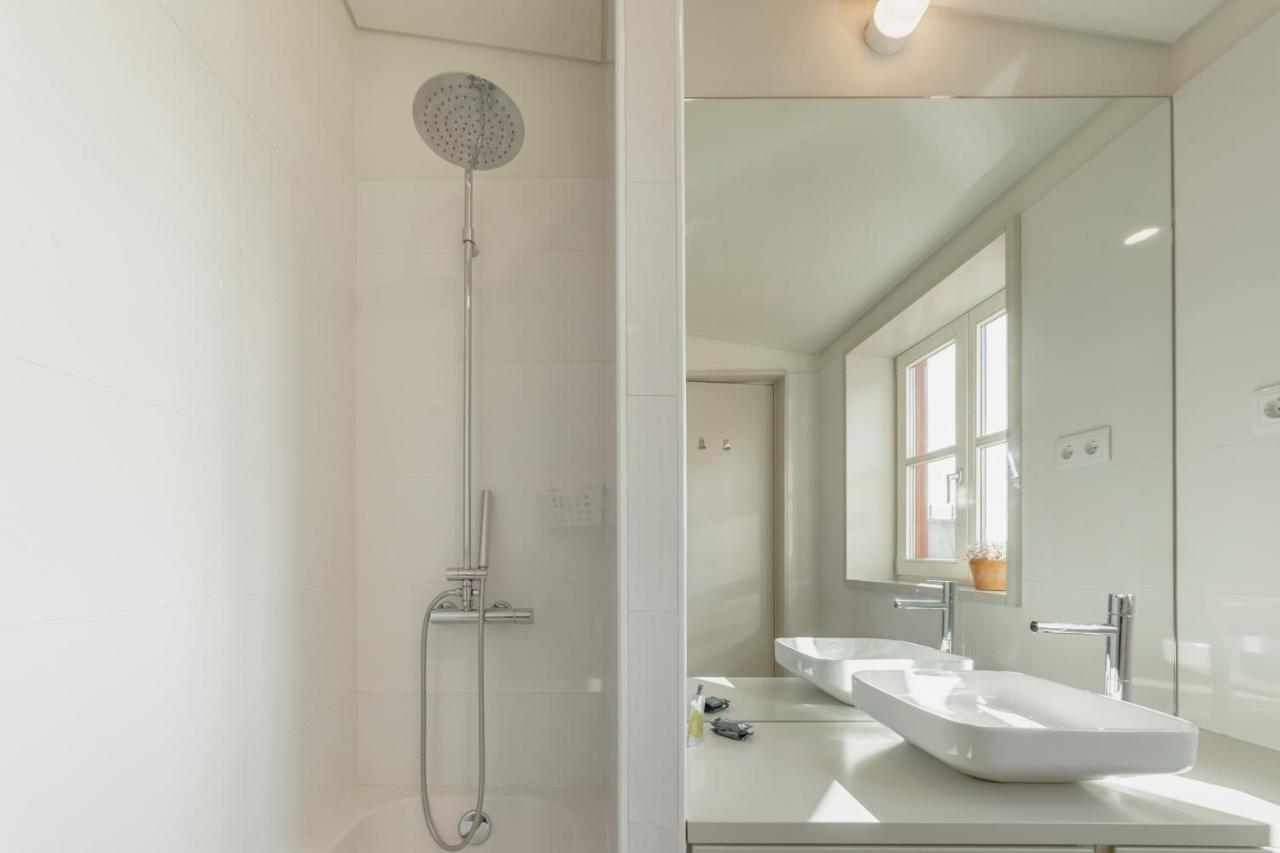 Downtown Deluxe Duplex By Homing * Porto