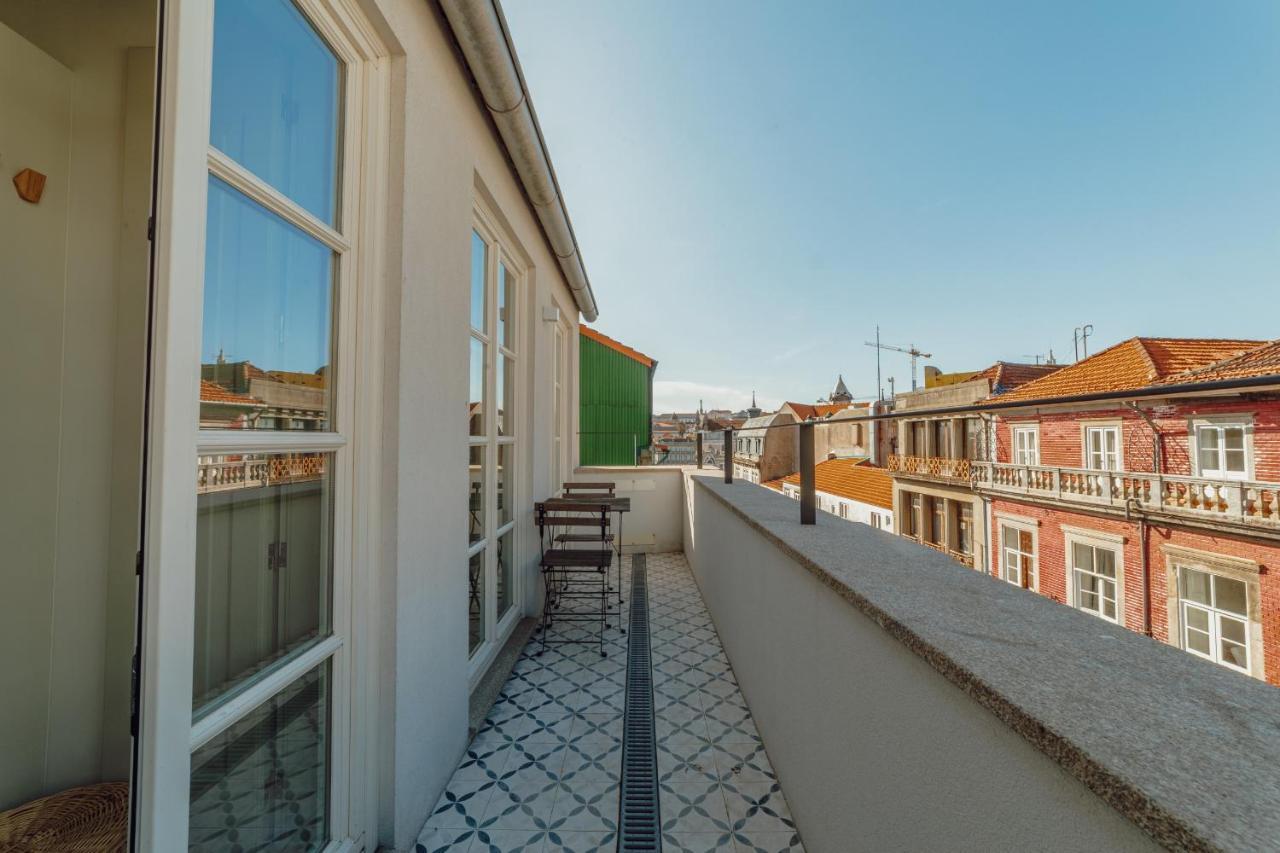 Apartment Downtown Deluxe Duplex By Homing *