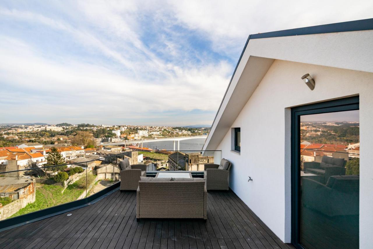 Whome Riverside View Premium W/ Ac & Terrace Appartement