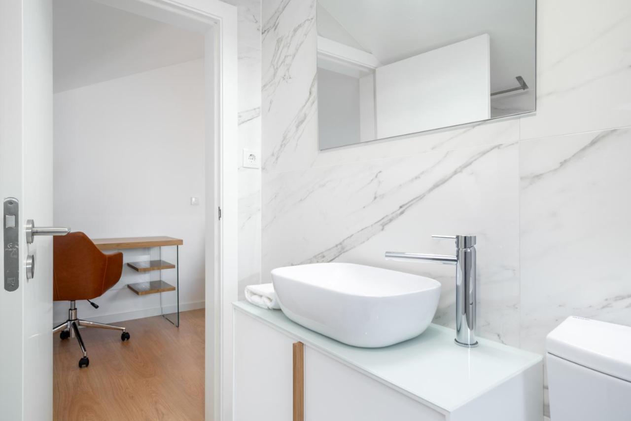 Appartement Whome Riverside View Premium W/ Ac & Terrace