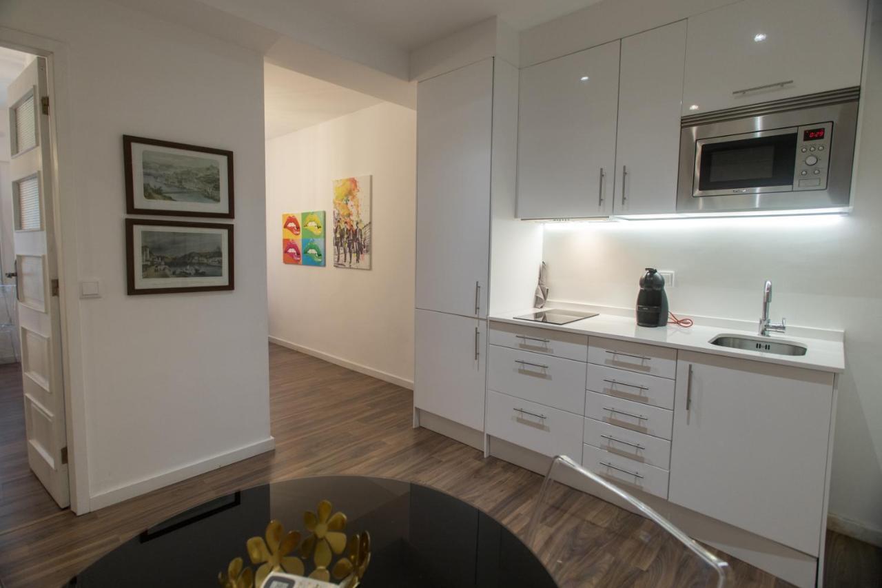 Almada & Apartment *