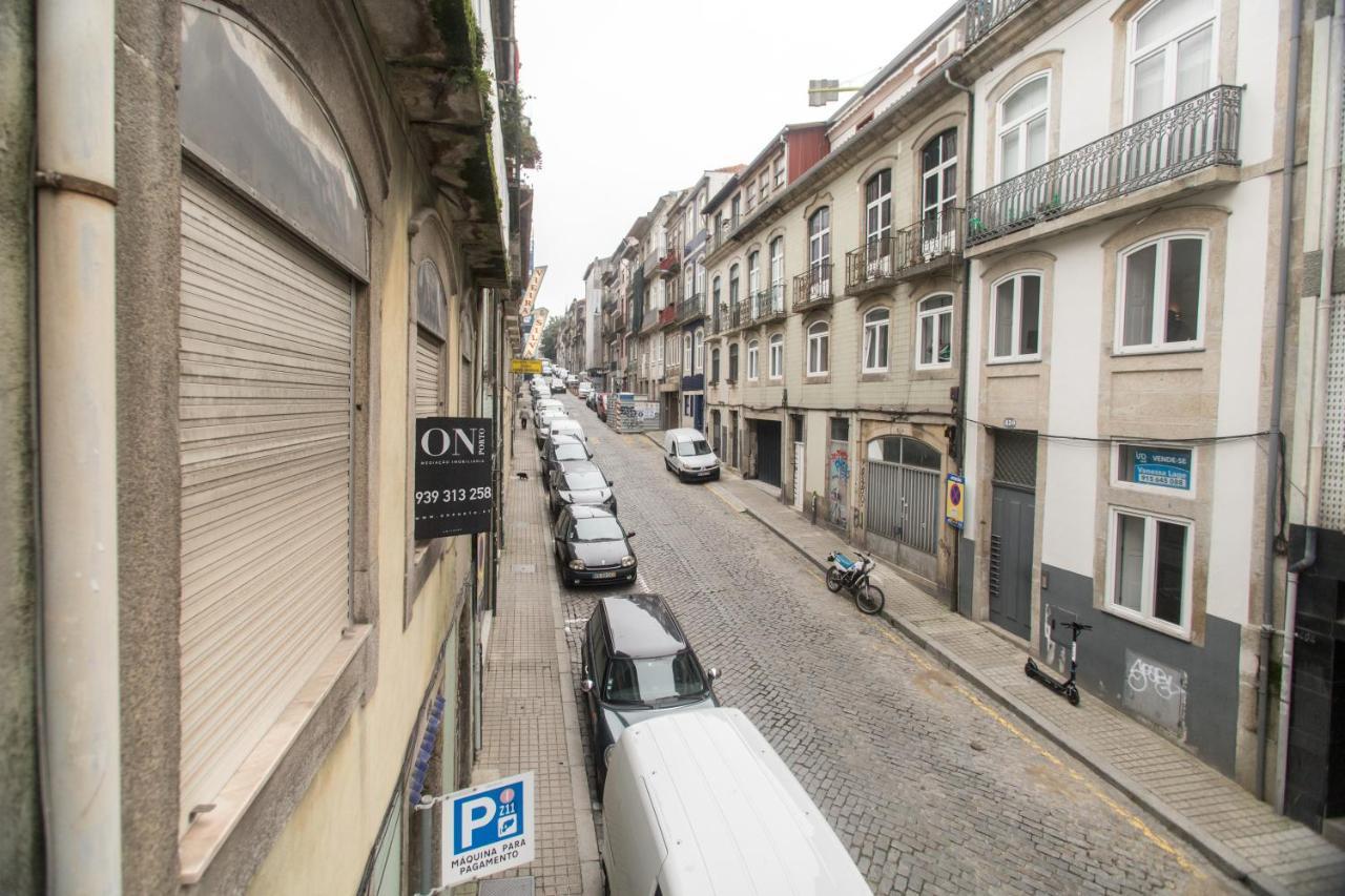 Appartement Almada & *