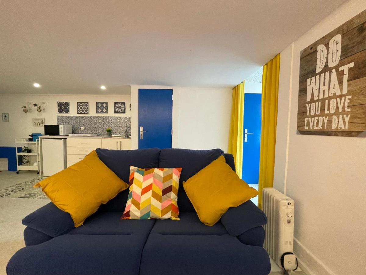 Apartment Blue Trindade - Magical Citycenter *