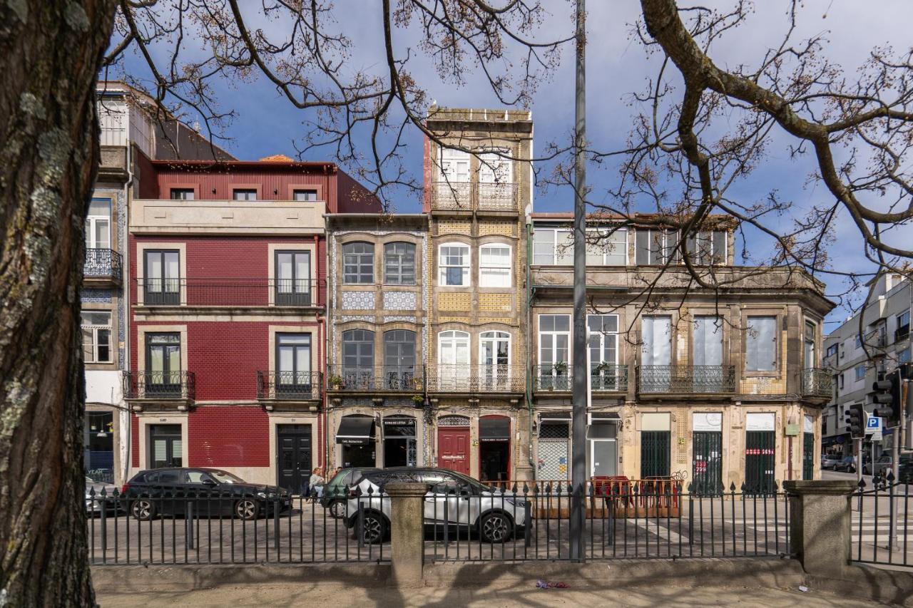 Enchanting Unique Flat - Ace Location * Porto