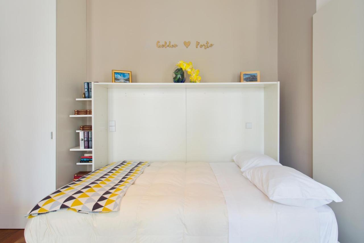 Cardosas Square Luxury By Hosts Apartment