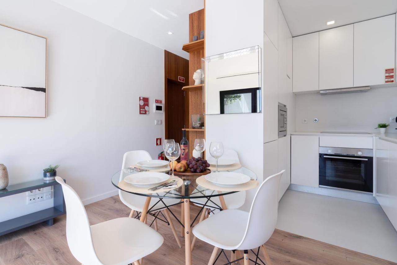 Apartment Host Wise - Bright & Contemporary Flat - Ace Location