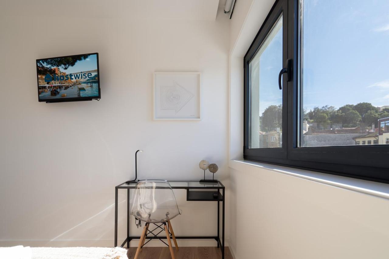 Host Wise - Bright & Contemporary Flat - Ace Location Porto