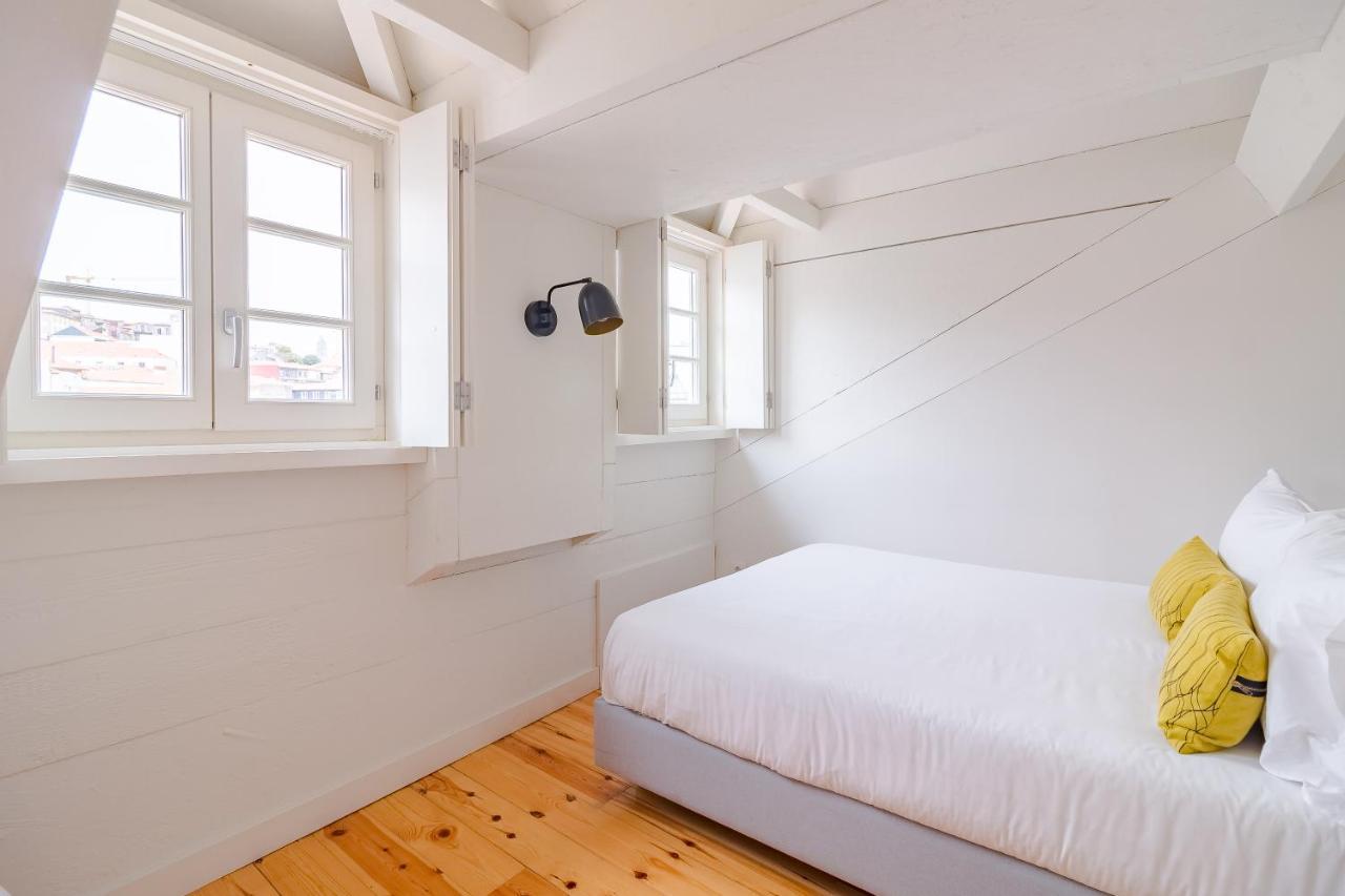 Youropo - Center Ribeira Apartment