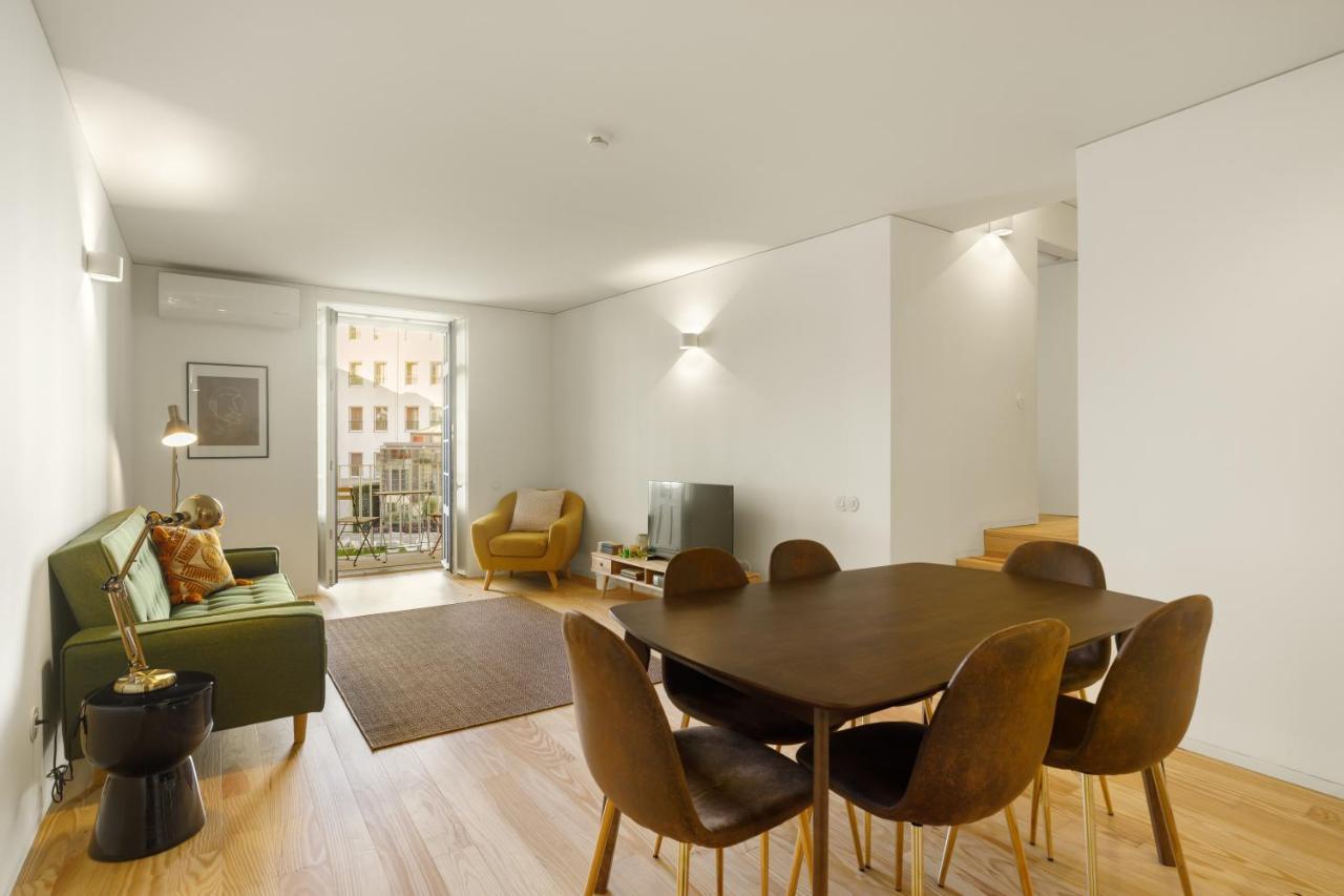 Inbloom 2 Apartment