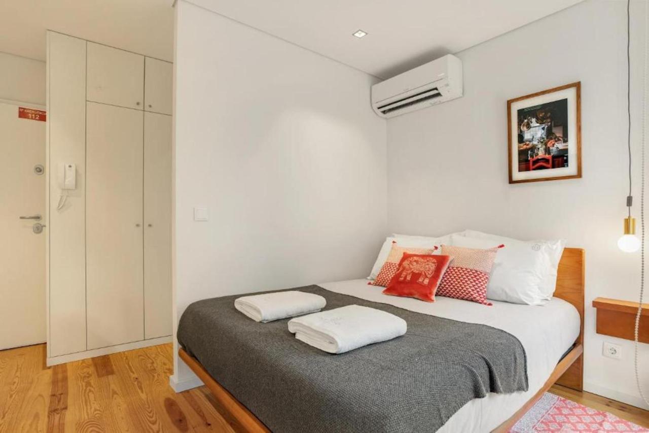 Lovely Shinny Flats With Balcony - Clerigos * Porto