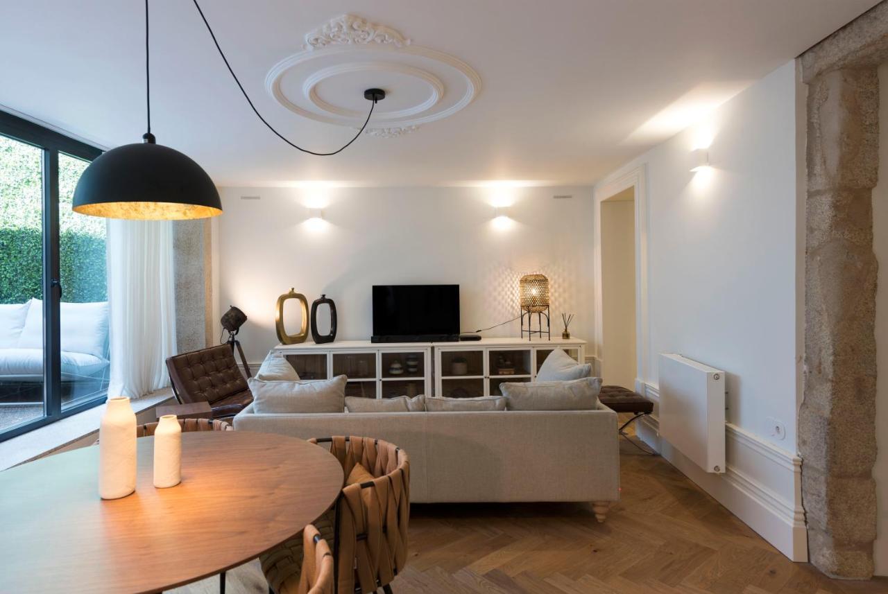 Classy & Stylish Duplex Porto