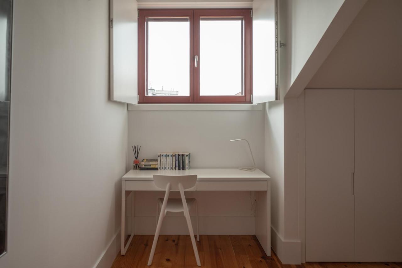 Tomas Loft