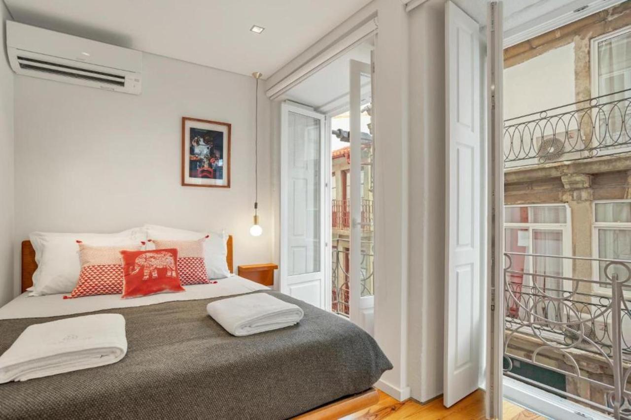 Lovely Shinny Flats With Balcony - Clerigos * Porto