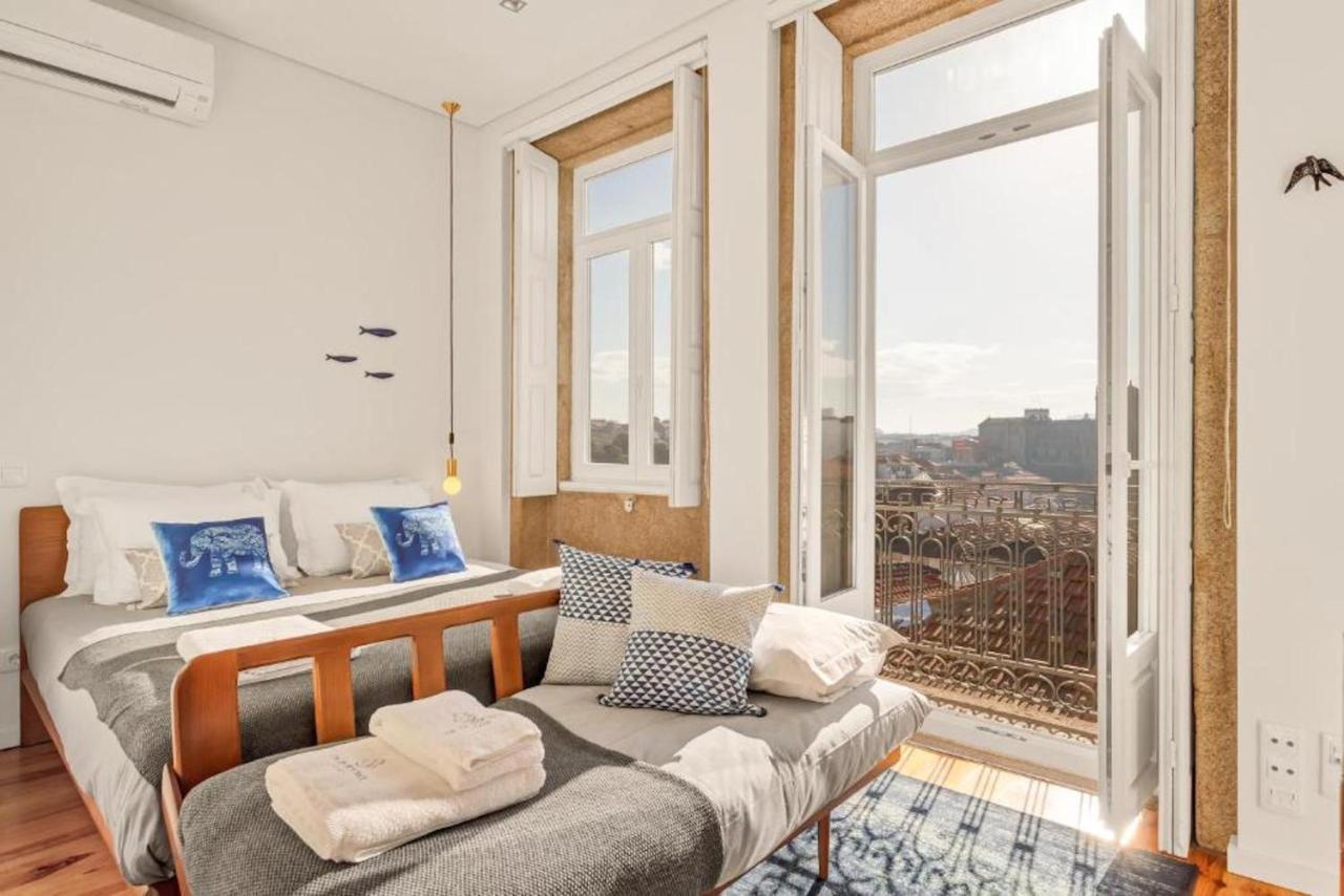 Lovely Shinny Flats With Balcony - Clerigos * Porto