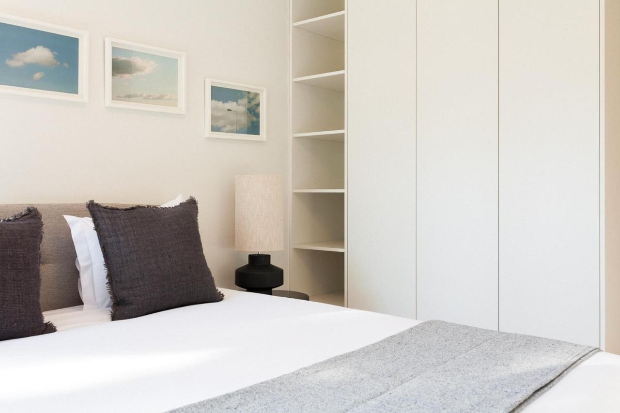Viva Whilom Secret With Garage Apartment