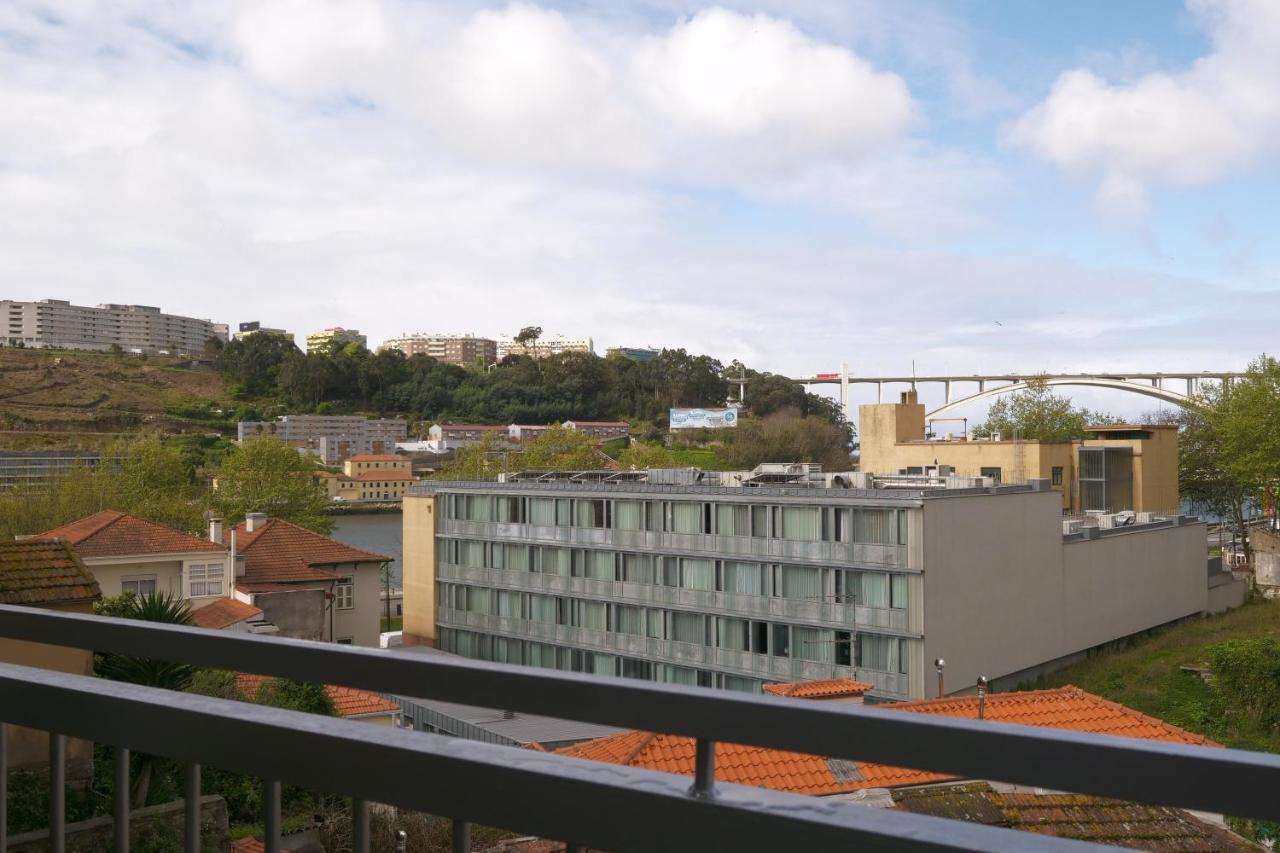 Burgo Flora 5 Porto