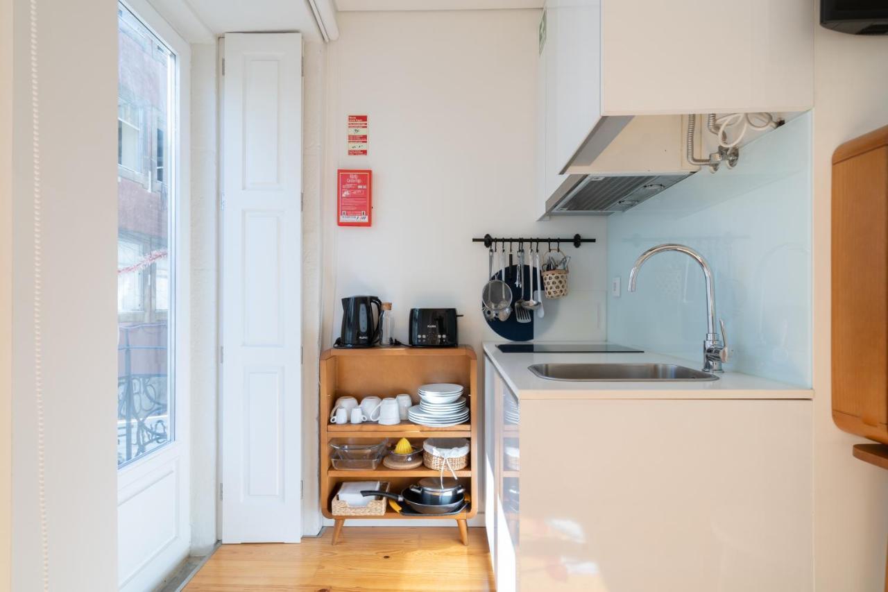 Lovely Shinny Flats With Balcony - Clerigos * Porto