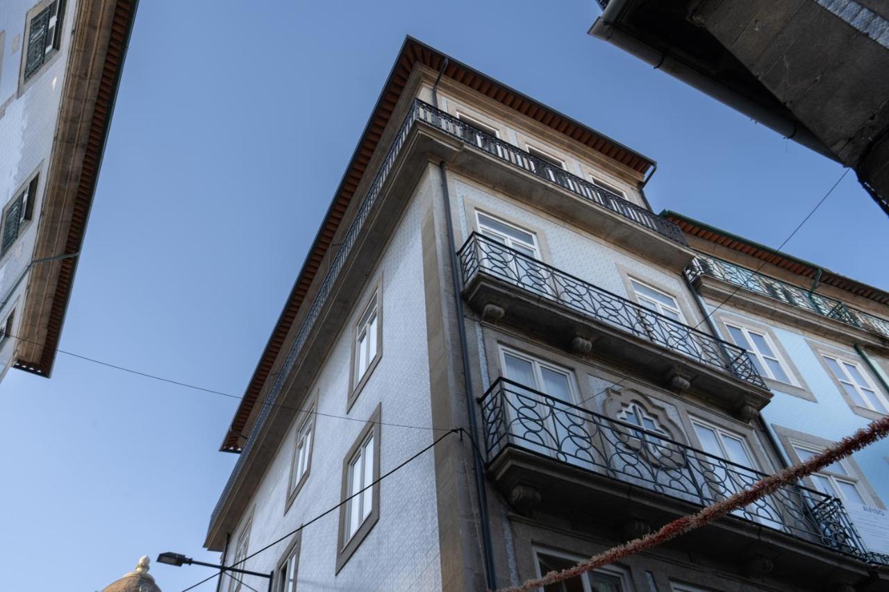 Lovely Shinny Flats With Balcony - Clerigos Apartment Porto