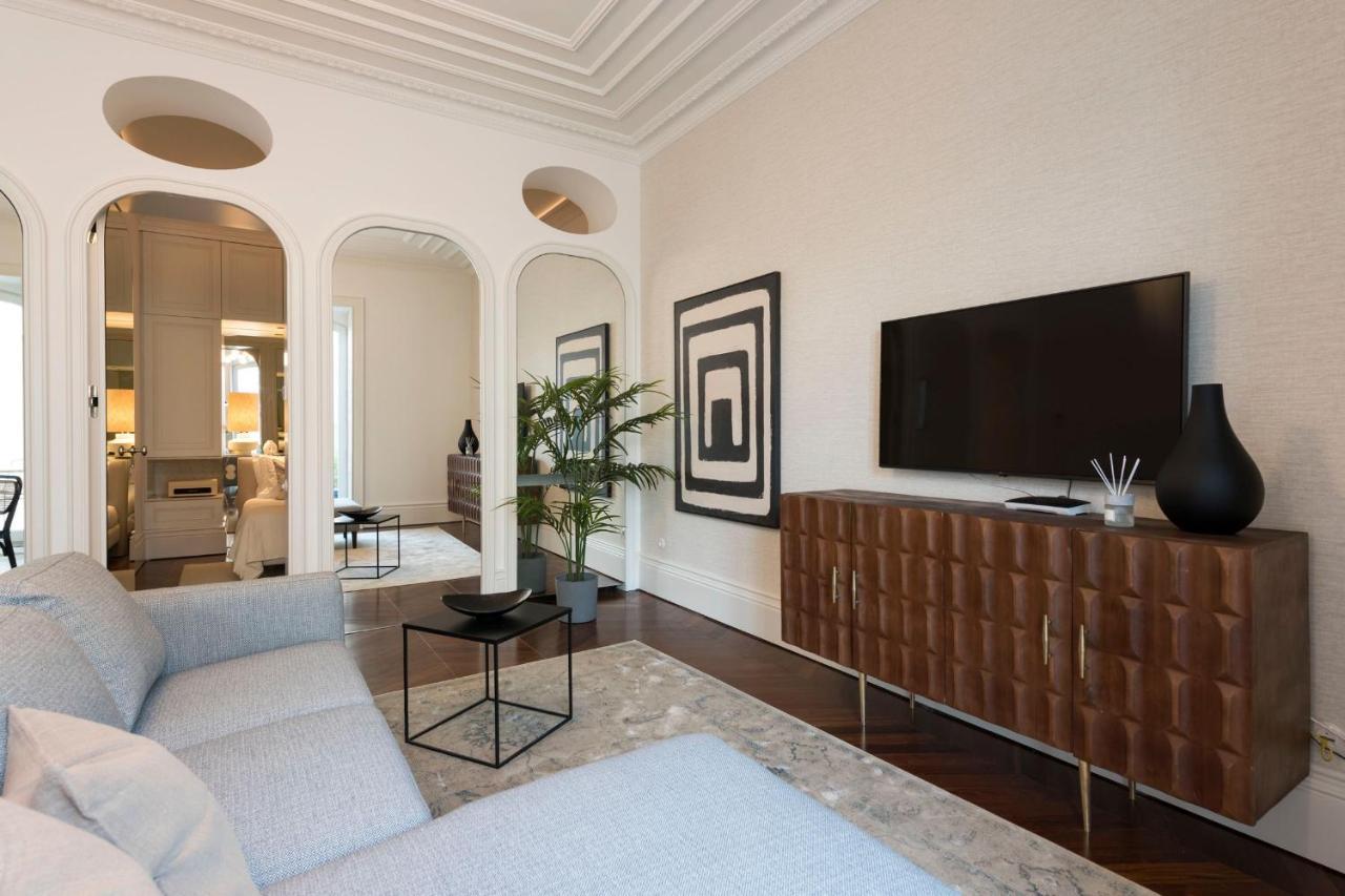 Clerigos Modern Flat W/ Ac & Patio By Lovelystay *