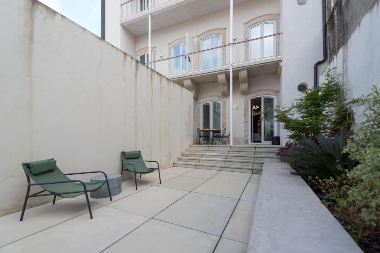 Clerigos Modern Flat W/ Ac & Patio By Lovelystay Porto