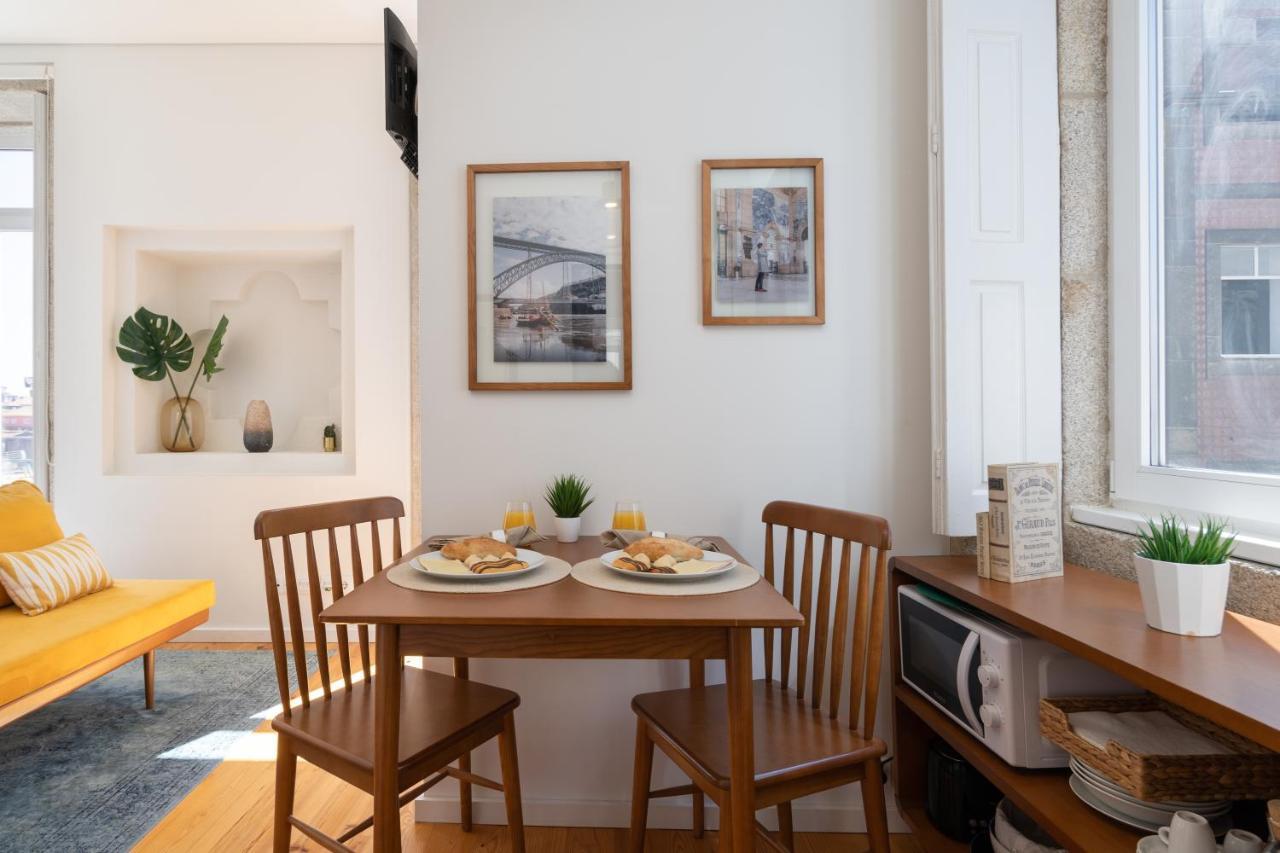 Apartment Lovely Shinny Flats With Balcony - Clerigos Porto