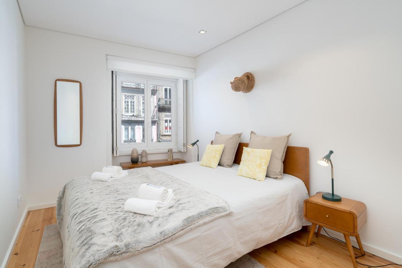 Lovely Shinny Flats With Balcony - Clerigos * Porto