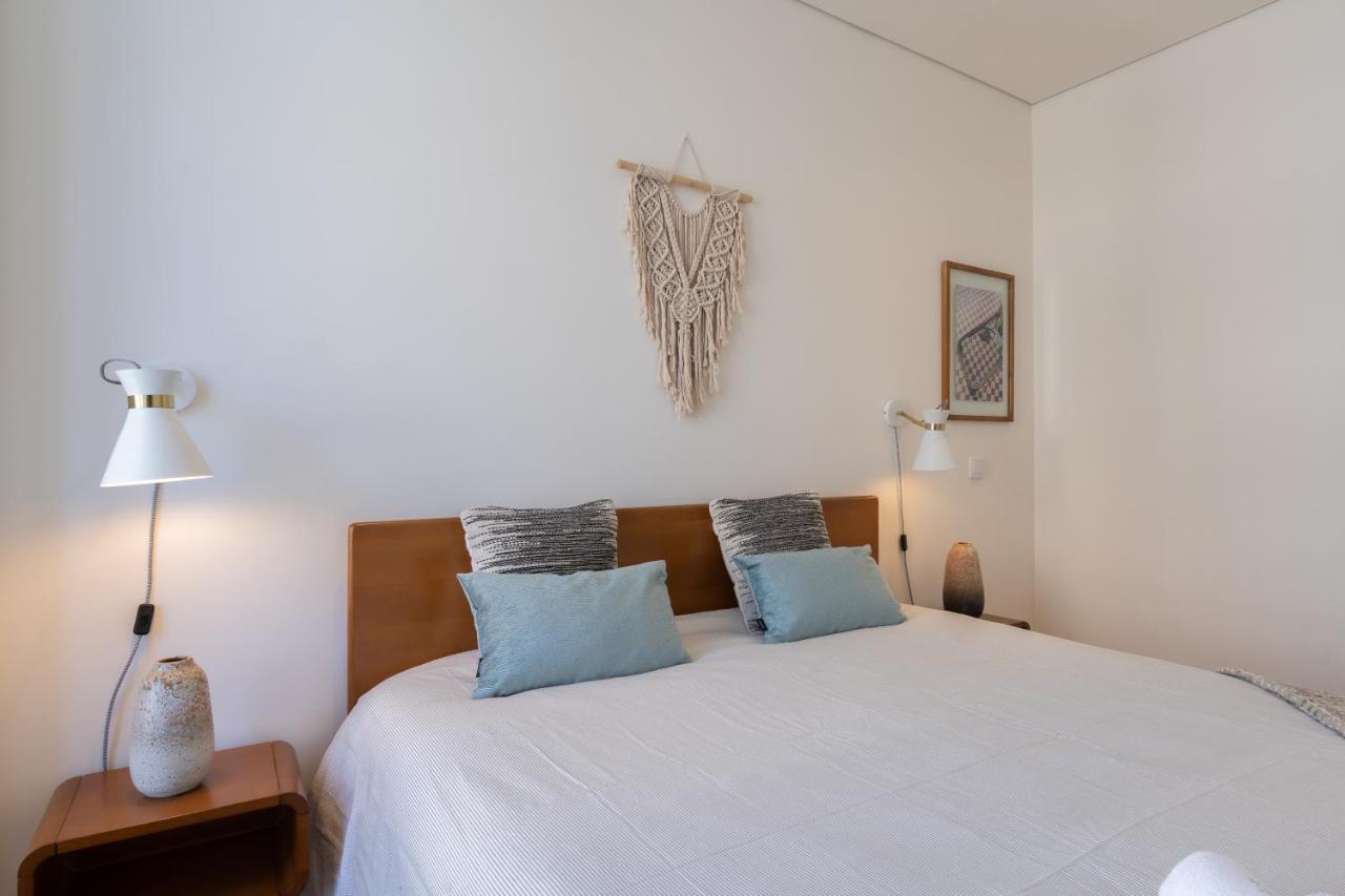 Lovely Shinny Flats With Balcony - Clerigos