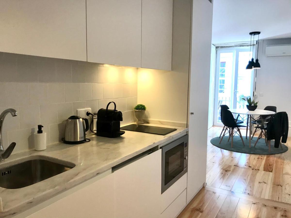 New Studio With Balcony * Porto
