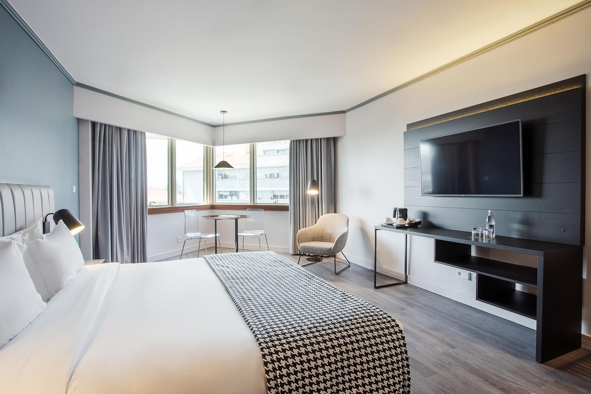Hotel Hf Fenix