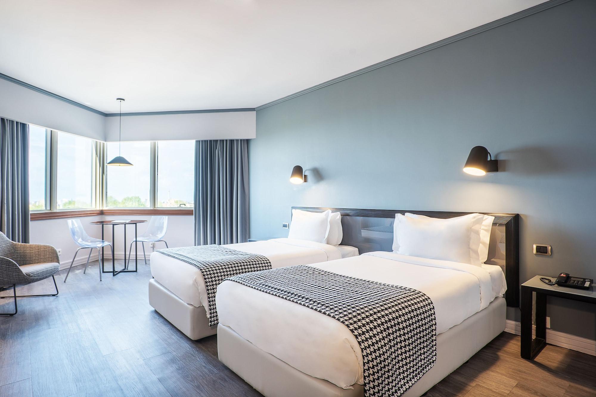 Hotel Hf Fenix