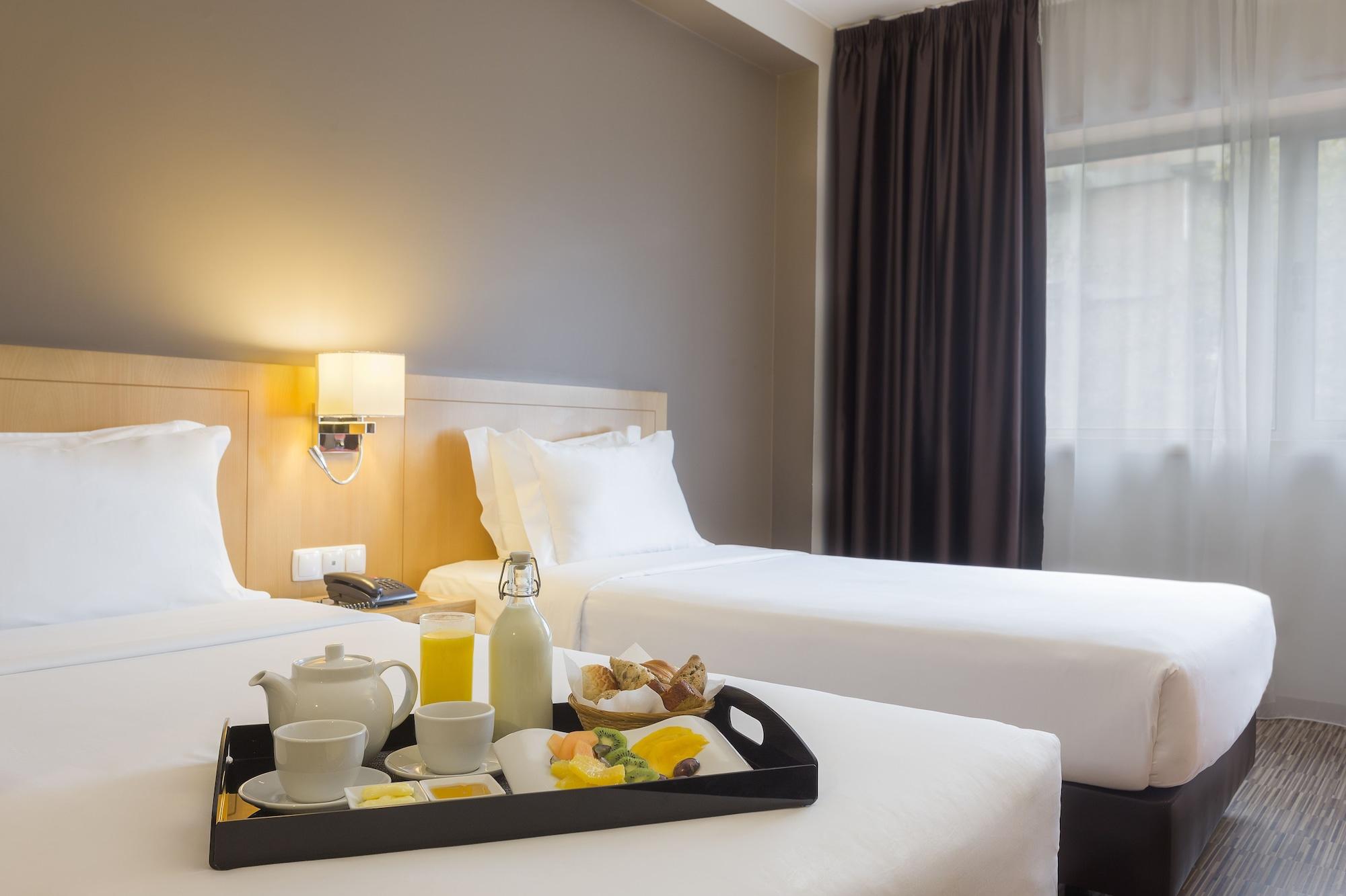 Hotel Hf Tuela 3*