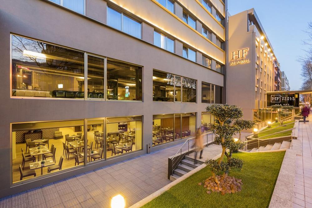 Hotel Hf Tuela