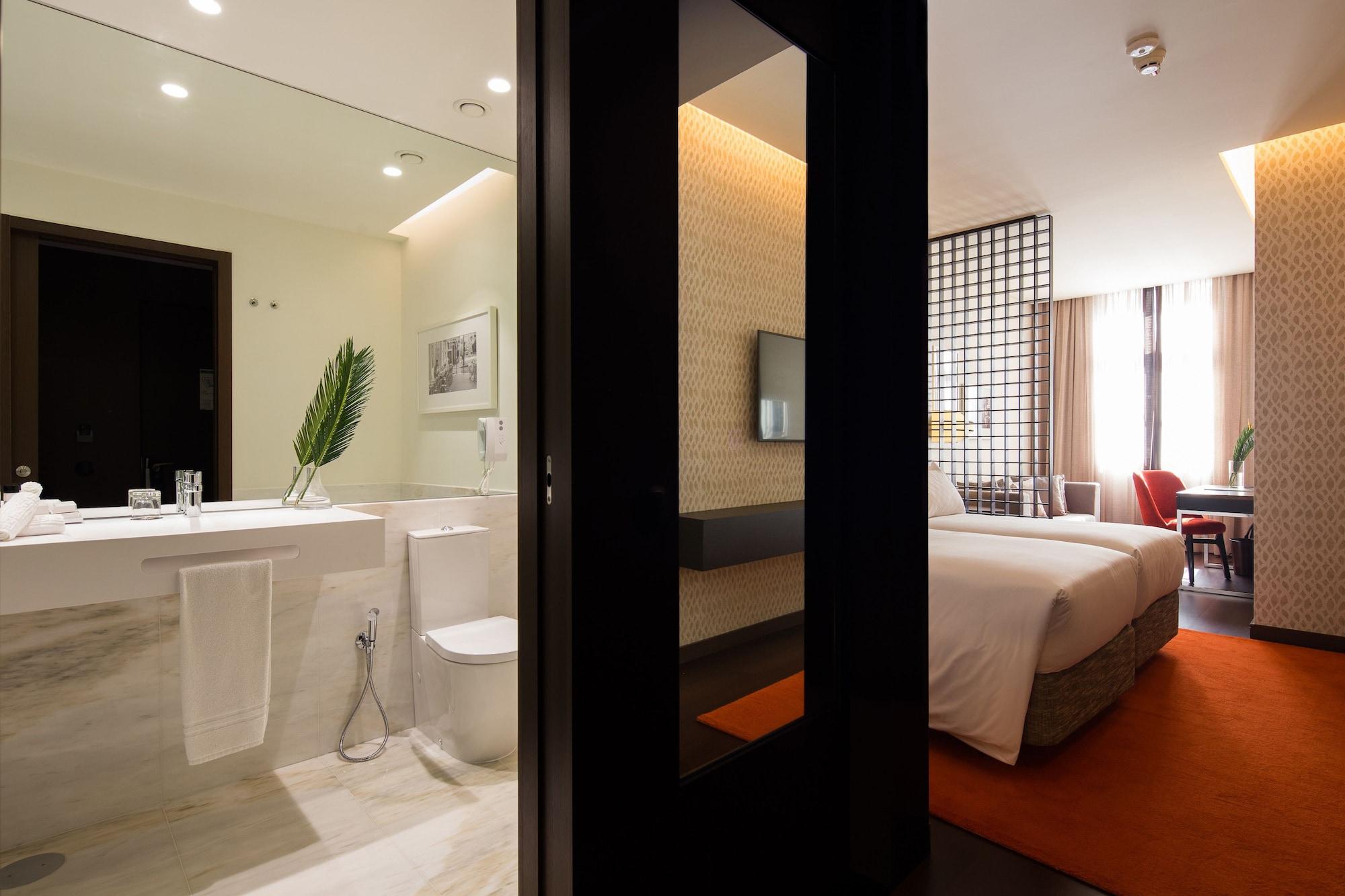 Pestana - A Brasileira, Center & Heritage Building 5*