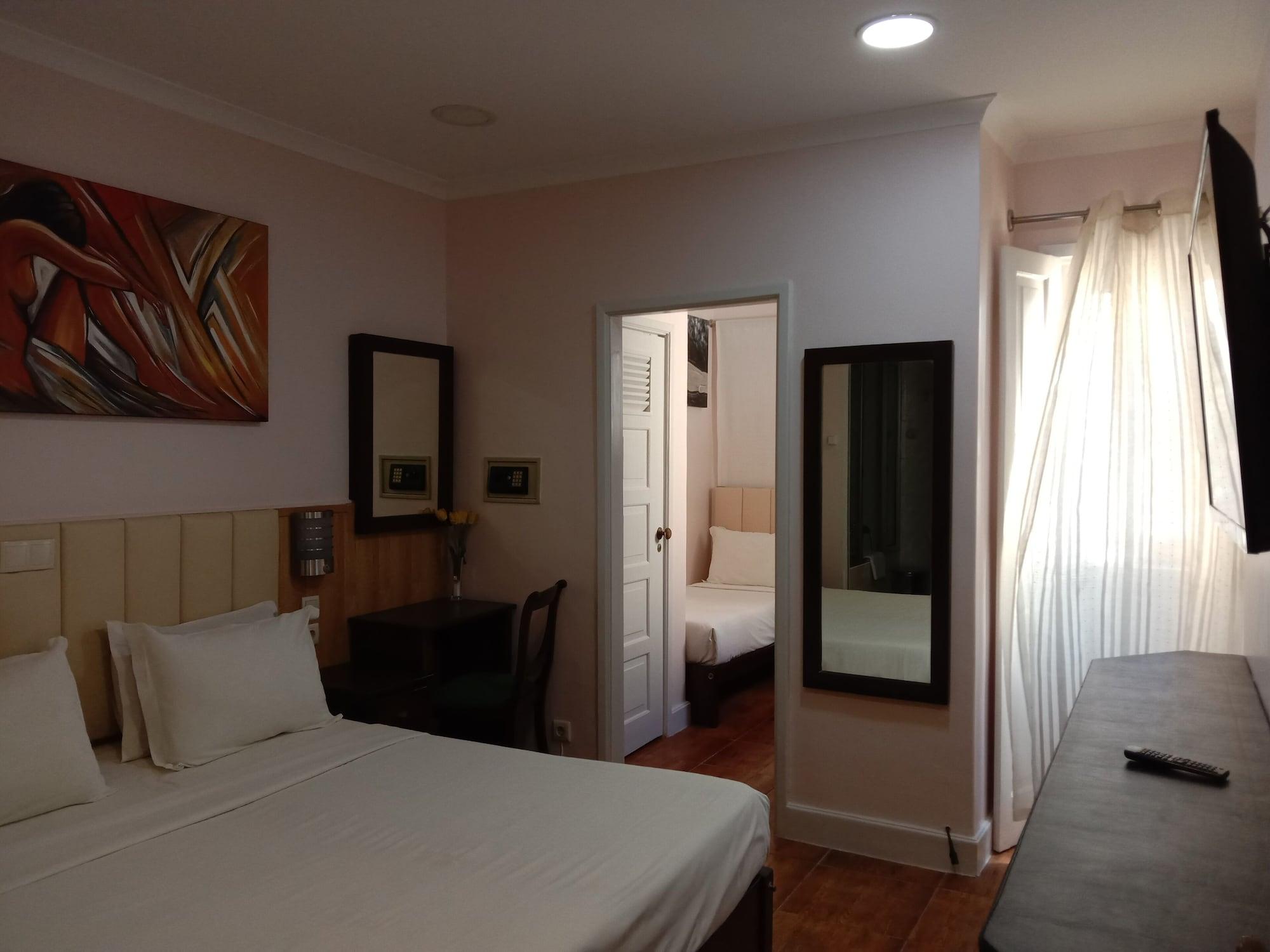 Faria Guimares Centro 3* Porto