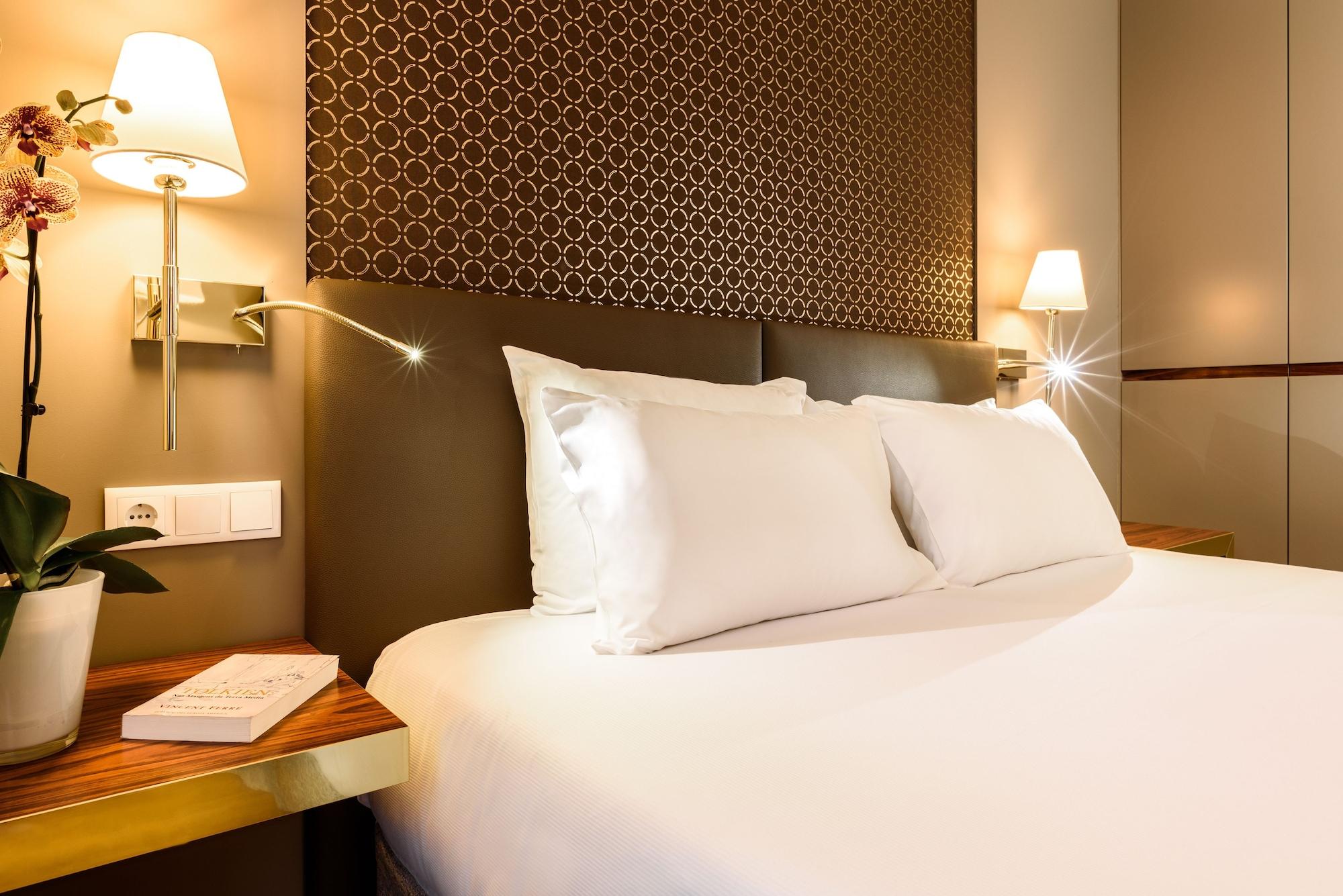 Exe Almada 4* Porto